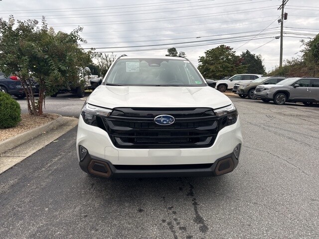 2025 Subaru Forester Sport photo 2