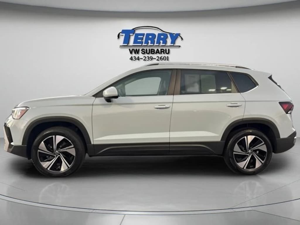 Used 2026 Volkswagen Taos 1.5T SE SUV