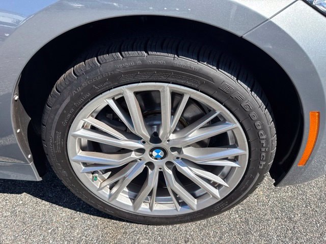 2023 BMW 3 Series 330i - Photo 14
