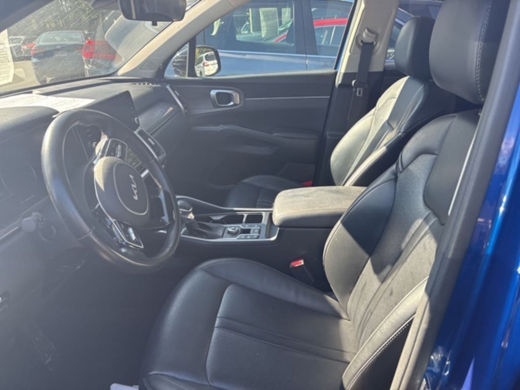 Used 2022 Kia Sorento EX SUV