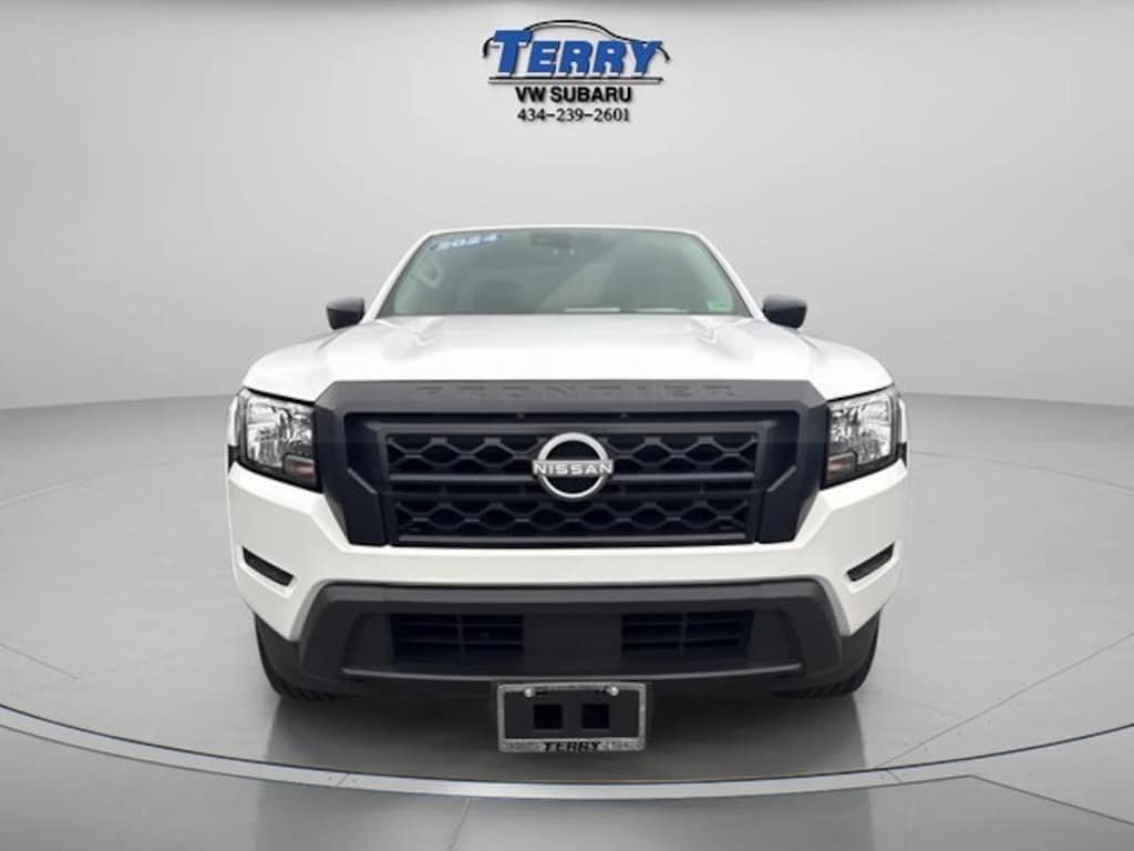Used 2024 Nissan Frontier S Truck