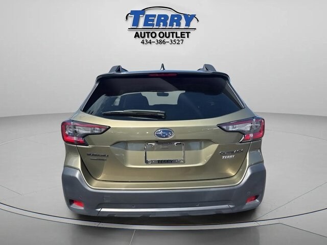 2024 Subaru Outback Onyx Edition photo 2