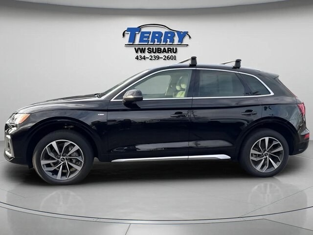 2022 Audi Q5 45 S line Premium photo 3