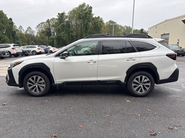 2025 Subaru Outback Premium photo 2