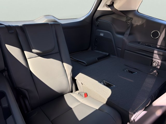 2026 Subaru Ascent Touring - Photo 18