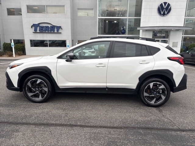 2024 Subaru Crosstrek Limited photo 3