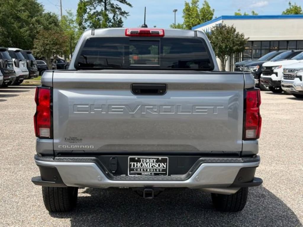 Used 2025 Chevrolet Colorado WT/LT Truck Crew Cab