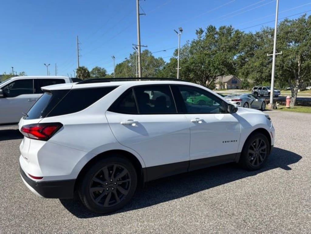 Used 2024 Chevrolet Equinox RS SUV