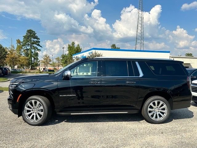 2025 Chevrolet Suburban Premier - Photo 5