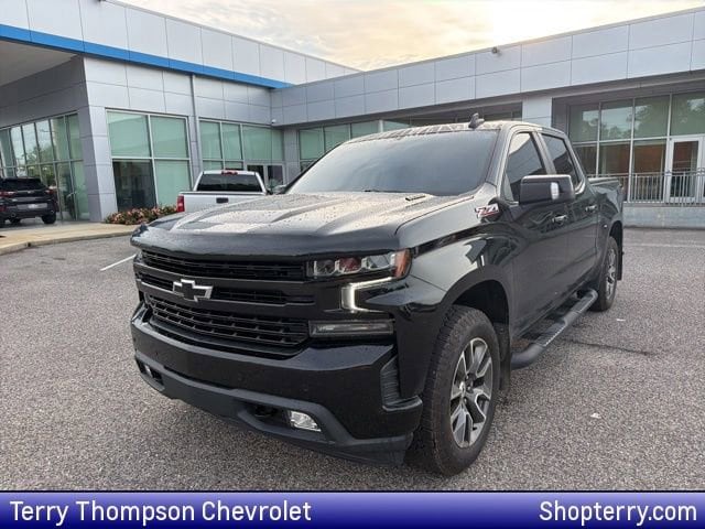 2021 Chevrolet Silverado 1500 RST 4X4 Crew Cab Short Box's photo