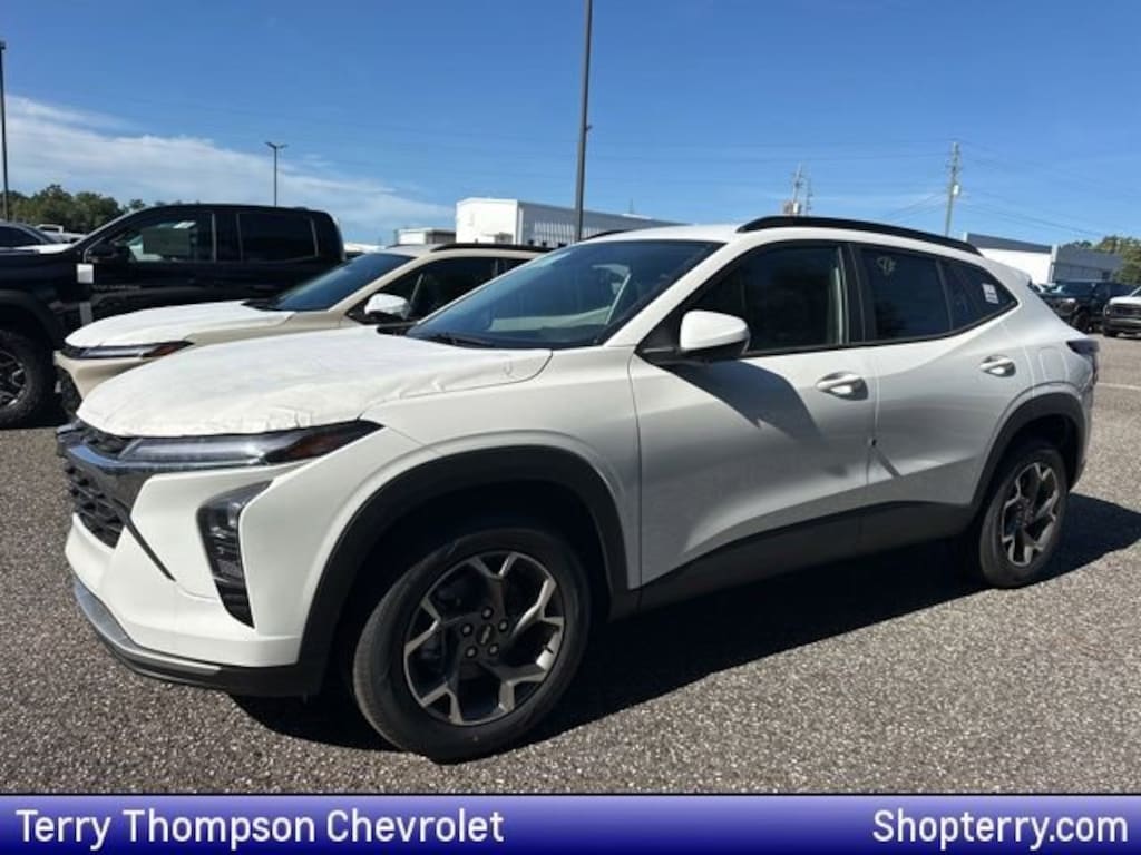 New 2026 Chevrolet Trax LT SUV