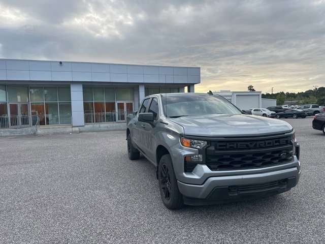 2023 Chevrolet Silverado 1500 Custom photo 4
