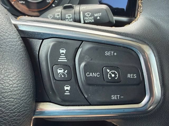 2024 Jeep Wrangler 4-Door Sahara - Photo 19