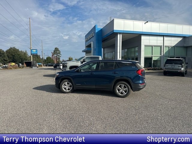 2020 GMC Terrain SLE's photo