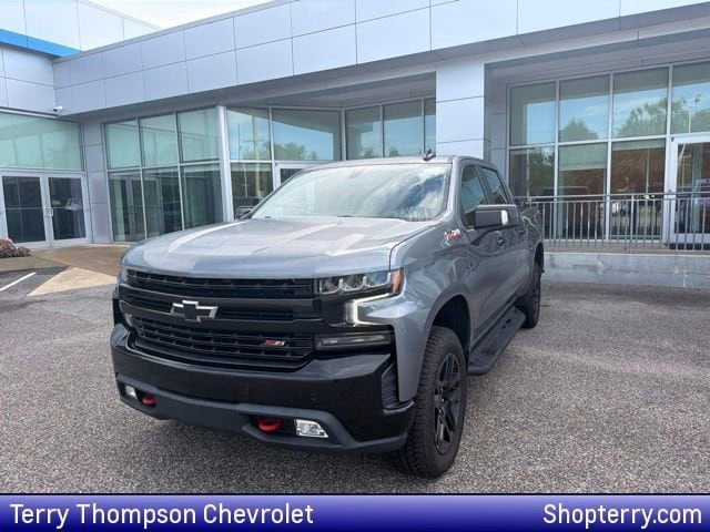 2022 Chevrolet Silverado 1500 LT Trail Boss 4X4 Crew Cab Short Box's photo