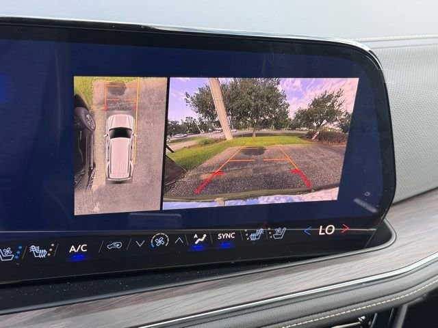 2026 Chevrolet Tahoe Premier - Photo 11