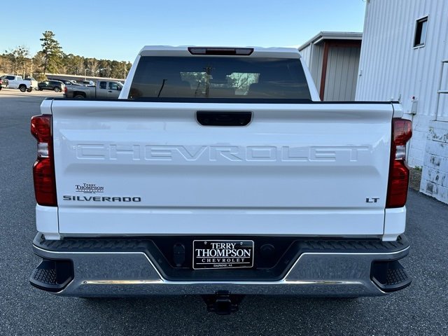 2025 Chevrolet Silverado 1500 LT photo 3