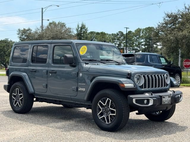2024 Jeep Wrangler 4-Door Sahara - Photo 8