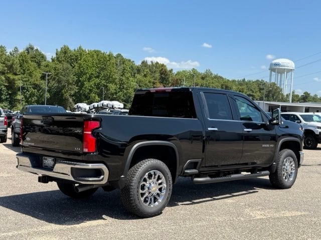 2026 Chevrolet Silverado 2500 HD LTZ - Photo 6