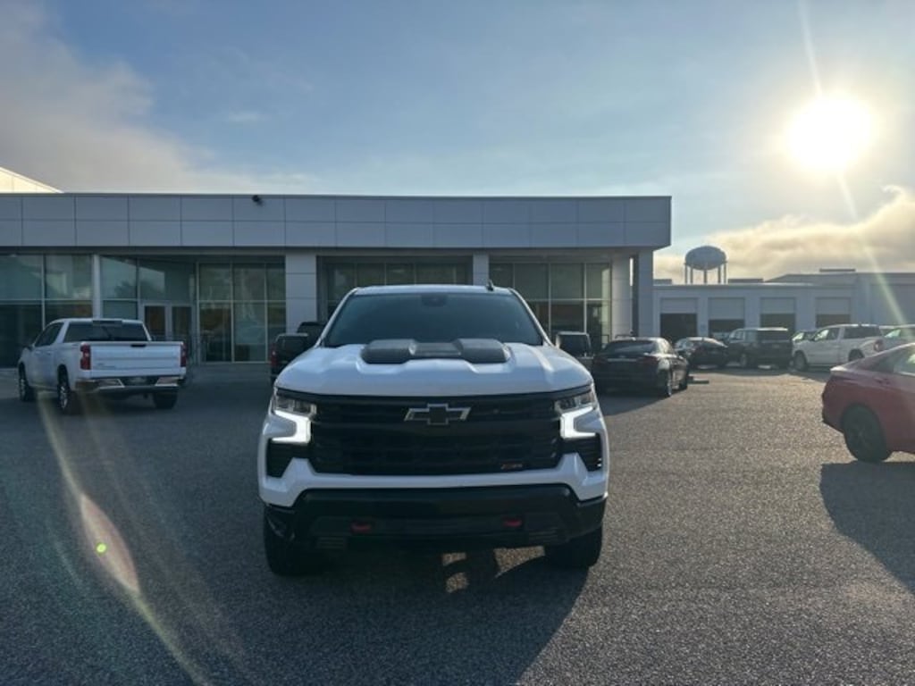 Used 2024 Chevrolet Silverado 1500 LT Trail Boss Truck Crew Cab