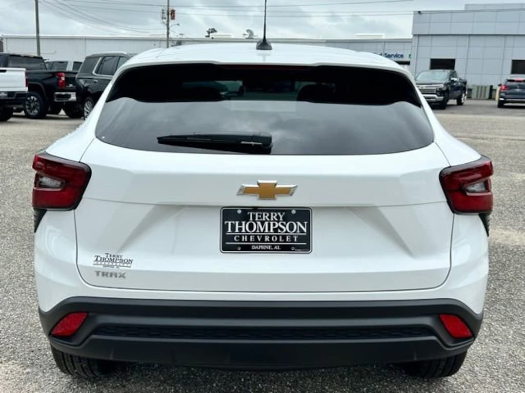 New 2026 Chevrolet Trax LS SUV