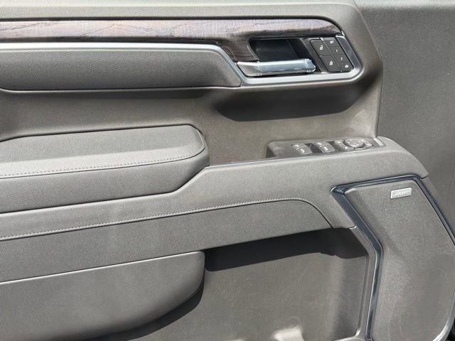 2026 Chevrolet Silverado 1500 LTZ - Photo 11