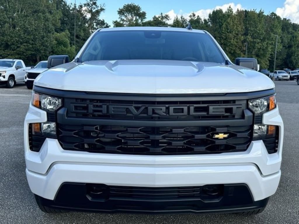 New 2026 Chevrolet Silverado 1500 Custom Truck