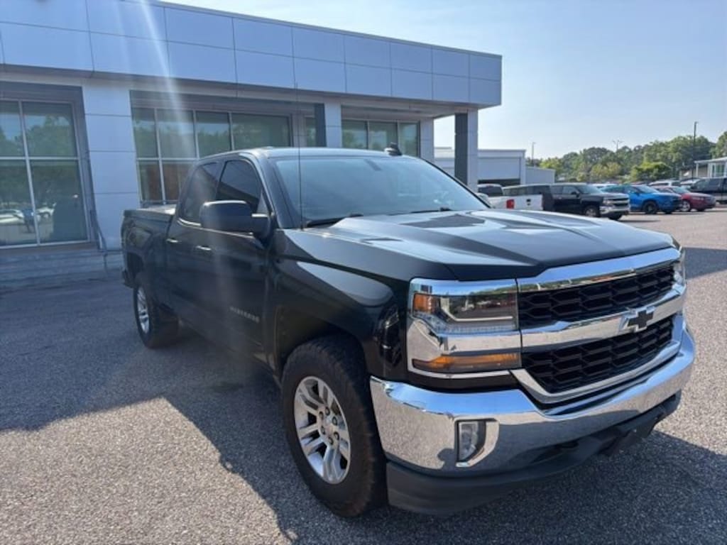 Used 2019 Chevrolet Silverado LD LT Truck Double Cab