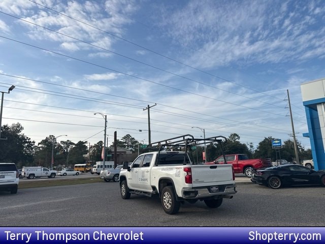 2023 Chevrolet Silverado 2500HD LT's photo