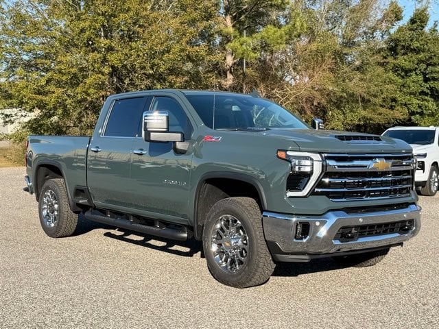 2026 Chevrolet Silverado 2500 HD LTZ - Photo 8