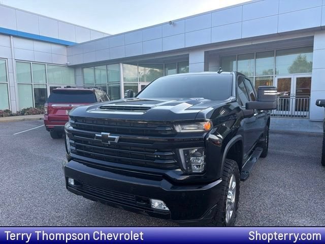 2020 Chevrolet Silverado HD LTZ 4WD Crew Cab Standard Box's photo