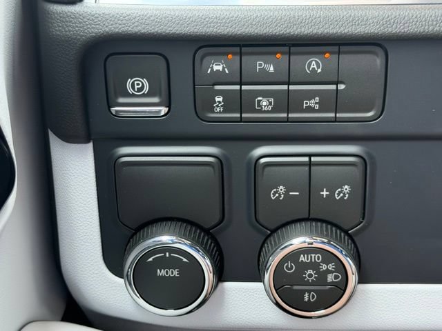2026 Chevrolet Tahoe Premier - Photo 20