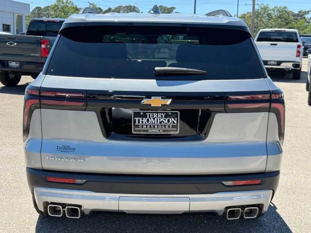 New 2026 Chevrolet Traverse LT SUV