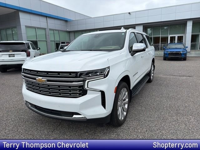 2021 Chevrolet Suburban 2WD 1500 Premier's photo