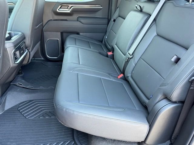 2026 Chevrolet Silverado 1500 LTZ - Photo 14