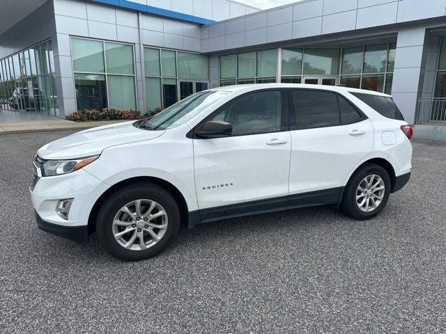 Used 2019 Chevrolet Equinox LS with VIN 3GNAXHEV9KS608573 for sale in Daphne, AL