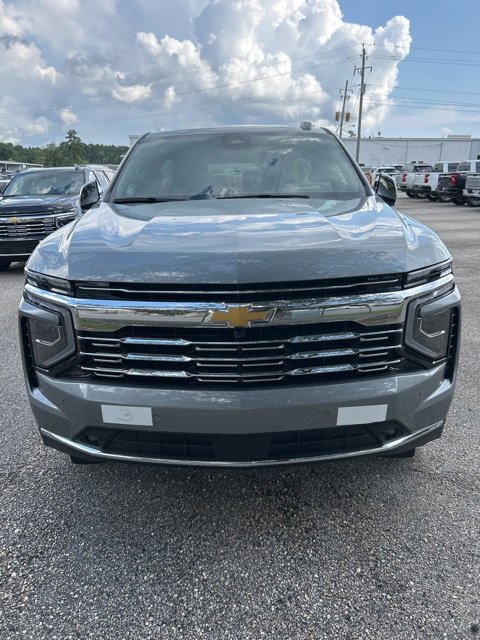 2025 Chevrolet Tahoe Premier photo 2