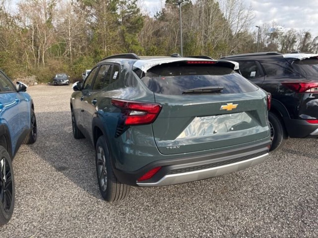 New 2026 Chevrolet Trax LT SUV