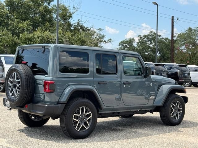 2024 Jeep Wrangler 4-Door Sahara - Photo 6
