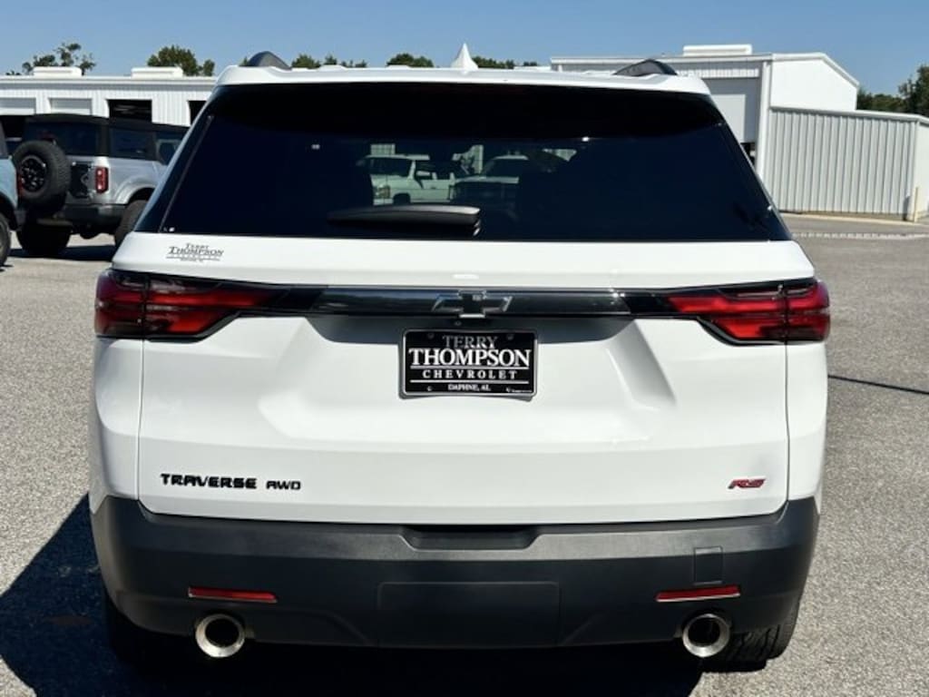 Used 2023 Chevrolet Traverse RS SUV