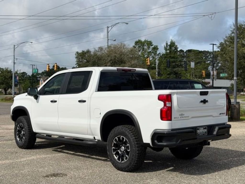 New 2026 Chevrolet Silverado 1500 ZR2 Truck