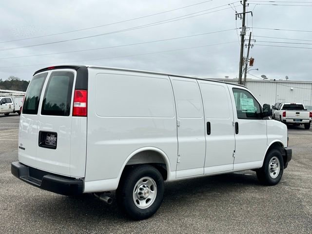 2025 Chevrolet Express Cargo Work Van - Photo 23