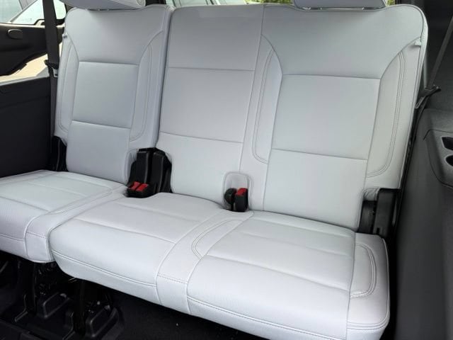 2026 Chevrolet Tahoe Premier - Photo 15