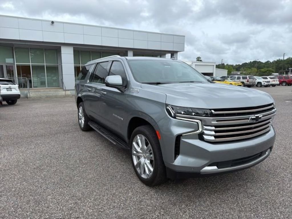 Used 2023 Chevrolet Suburban High Country SUV
