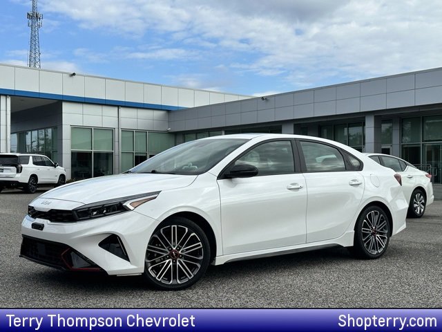 2022 Kia FORTE GT's photo