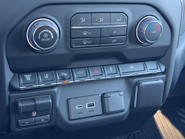 2026 Chevrolet Silverado 2500 HD Custom - Photo 21