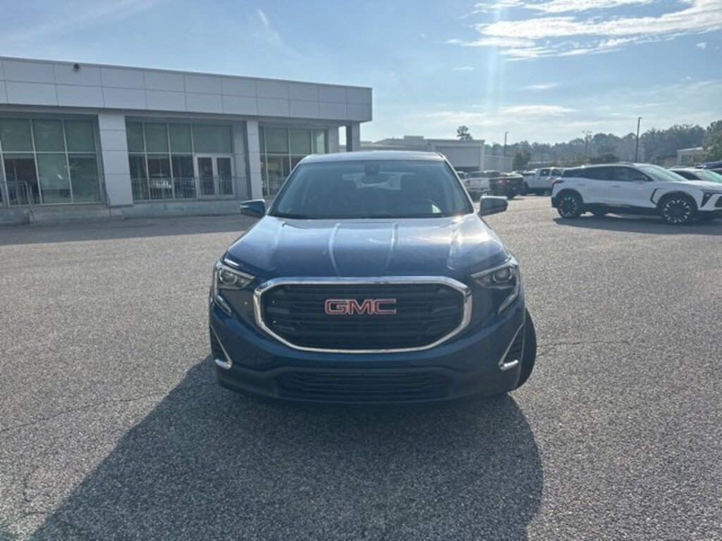 Used 2020 GMC Terrain SLE SUV