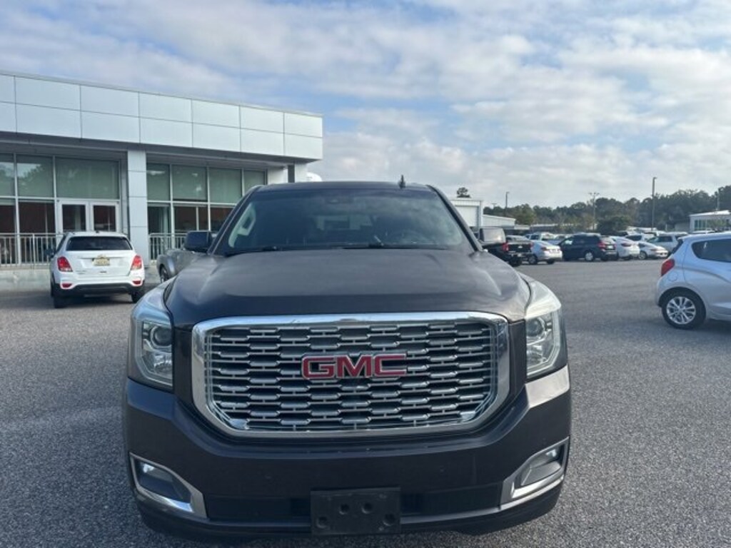 Used 2018 GMC Yukon Denali SUV