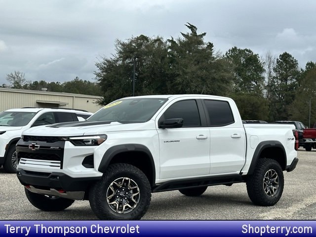 2024 Chevrolet Colorado Truck Crew Cab 