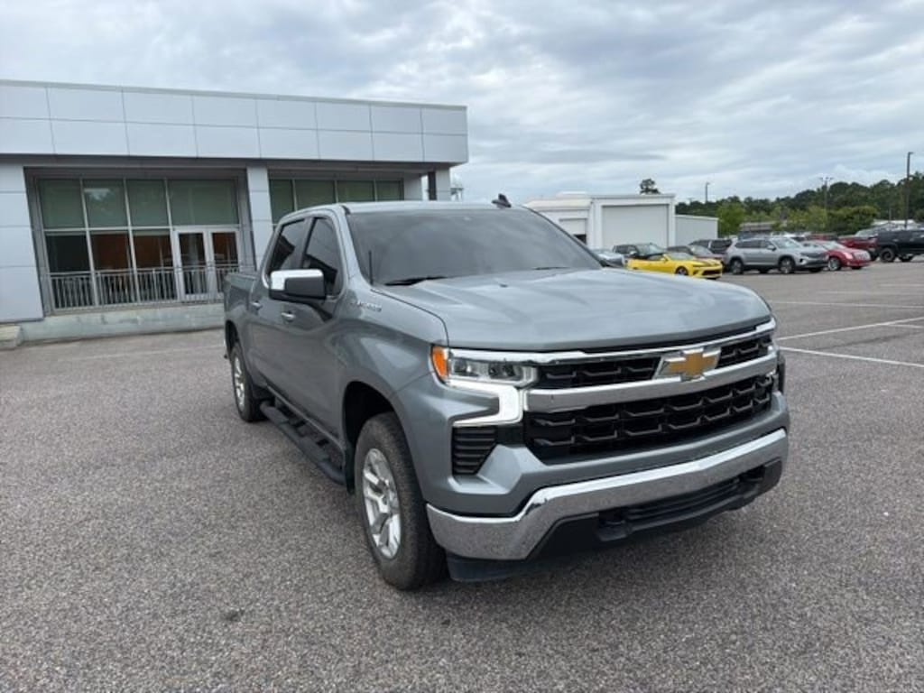 Used 2023 Chevrolet Silverado 1500 LT Truck Crew Cab